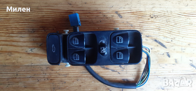 Конзола Със Копчета. Mercedes-Benc-C-Class. W203. 2000-2007 Година. Мерцедес Ц-Класа , снимка 3 - Части - 36227415