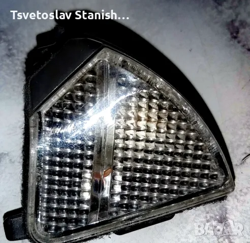 Оригинален плафон (Подсветка) за дясно огледало Passat B6