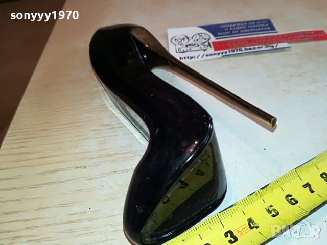 CAROLINA HERRERA NEW YORK 0904231702