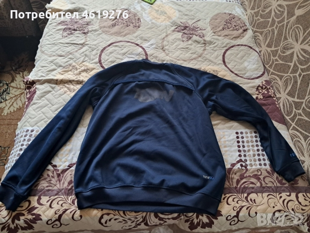 Продавам Оригинална Блуза на Nike Спешно!!!, снимка 4 - Други - 52011396