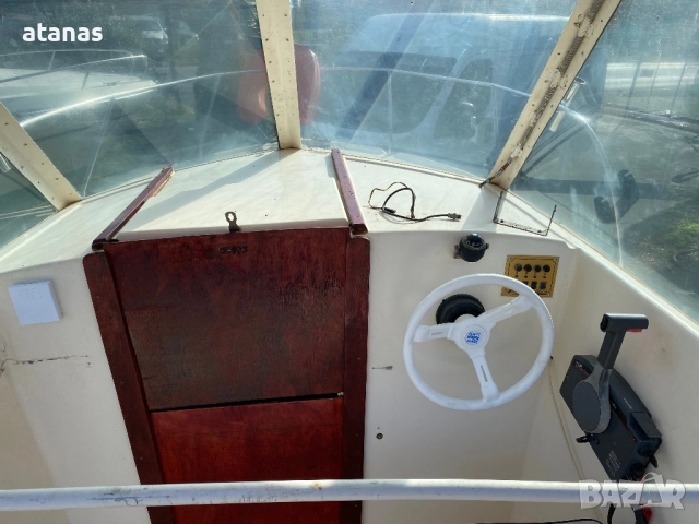 Моторна яхта, снимка 11 - Воден транспорт - 52400296