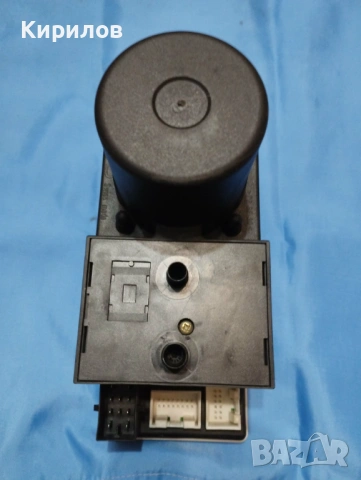 Вакум помпа за централно заключване, комфорт модул Audi A4 B5, Audi A3 8L 8LO862257K, снимка 3 - Части - 53787334