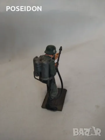 ВОЙНИЦИ В МАЩАБ 1 / 35, снимка 12 - Антикварни и старинни предмети - 56376070