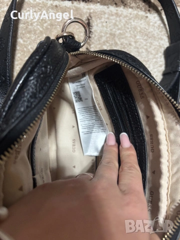 Чанта Guess, снимка 3 - Чанти - 53650191