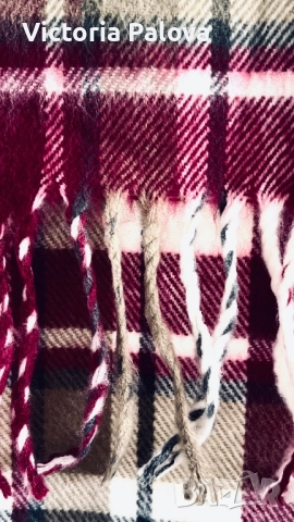 Стилен шал в класическо каре SOFTER THAN CASHMERE , снимка 5 - Шалове - 52806835