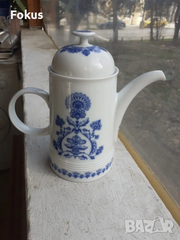 Чайник немски порцелан кобалт маркировка