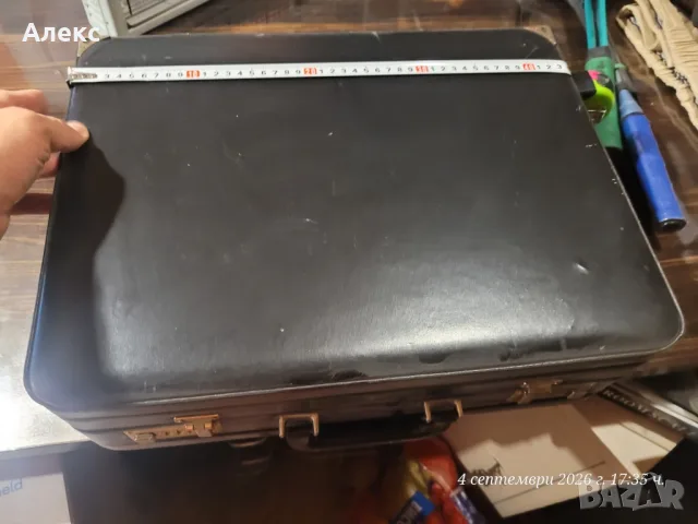 твърд куфар дипломатическо куфарче (Attache Case / Briefcase) , снимка 2 - Куфари - 55958572