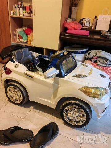 BMW Акумолаторен детски джип, снимка 6 - Коли, камиони, мотори, писти - 50669416