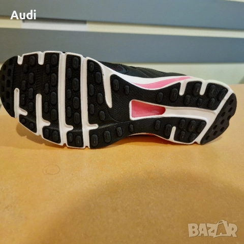 Оригинални Дамски Маратонки, снимка 2 - Маратонки - 52182959