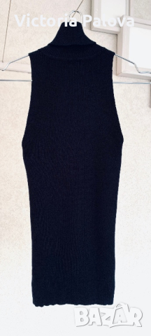 Идеален черен потник с поло яка INTIMISSIMI