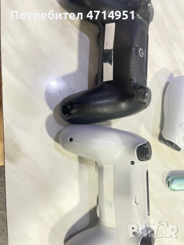 Оригинален джойстик за Ps 4 Pro бял и черен!, снимка 5 - Аксесоари - 53215792