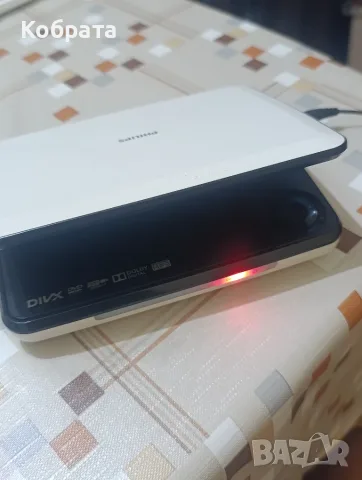 Преносимо dvd Philips usb divx, снимка 4 - Плейъри, домашно кино, прожектори - 55981605