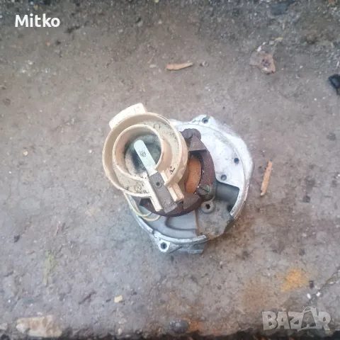 Делко За Опел Астра Ф 1.6 Моно 1994г / Opel Astra F 1.6 Mi 1994y, снимка 2 - Части - 47755236