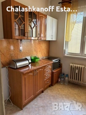 Продава се стилен, светъл апартамент в идеален Център – район Руски паметник, снимка 2 - Апартаменти - 53798122