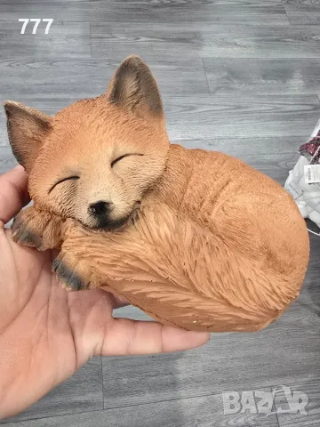 Фигурка лисица 