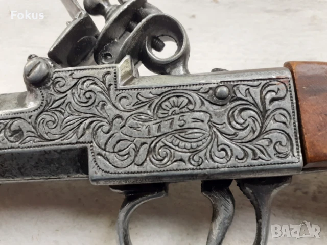 Страхотен тежък масивен кремъчен пищов - реплика, снимка 3 - Антикварни и старинни предмети - 50909979