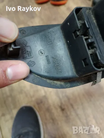 Бутони ел стъкла Renault Megane 2002-2009 156018070, снимка 10 - Части - 47218796