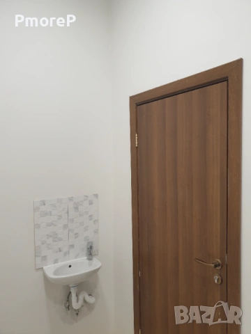 Лекарски кабинет под наем Поморие.Съгласуван с изискванията на РЗИ., снимка 14 - Магазини - 49242182