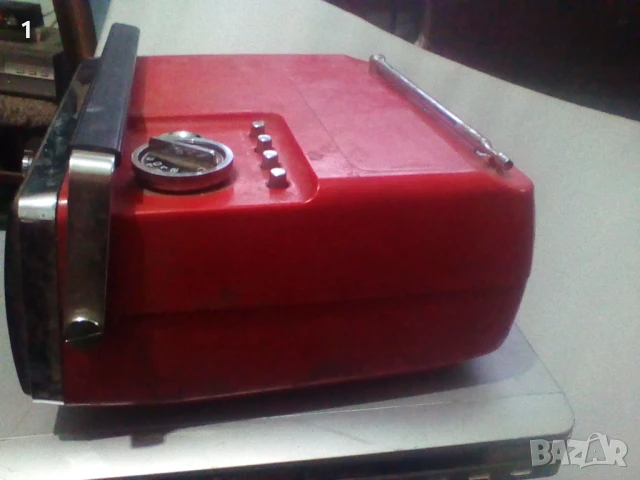 Мини ретро телевизорче , снимка 5 - Антикварни и старинни предмети - 51047215