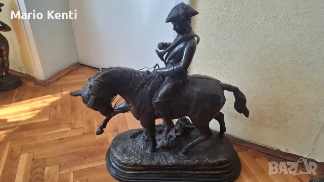 бронзова статуя от края на 19век , снимка 4 - Антикварни и старинни предмети - 56344372