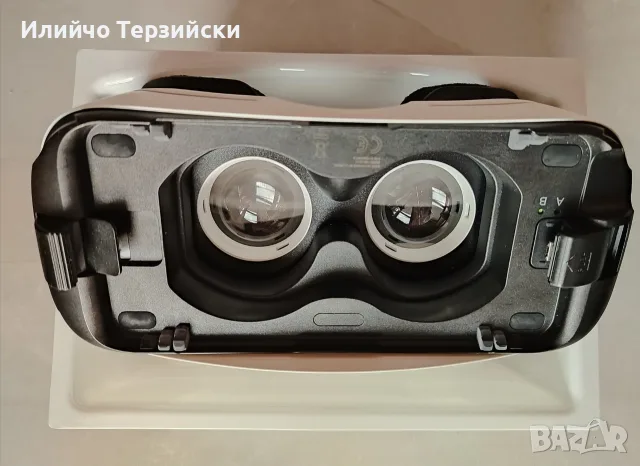 Очила за виртуална реалност Samsung Gear VR R325, снимка 5 - 3D VR очила за смартфон - 56037550