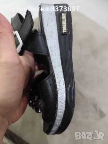 Детски сандали за момиче , снимка 2 - Детски сандали и чехли - 52447886