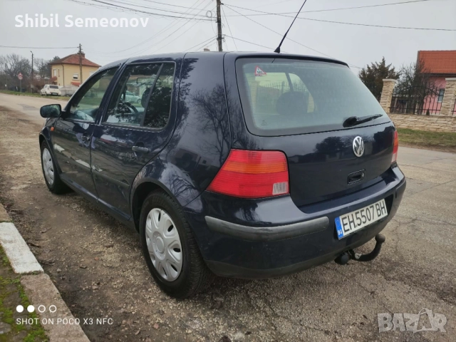 VW Golf 4 1.6 Газ /Бензин , снимка 5 - Автомобили и джипове - 52866643