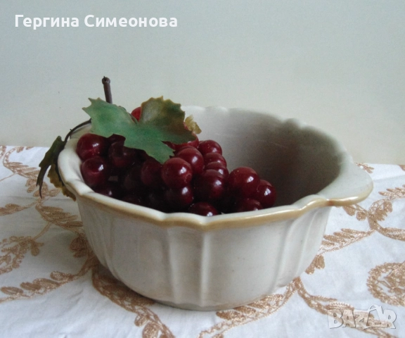 Красива порцеланова купа, снимка 8 - Чинии - 52279303