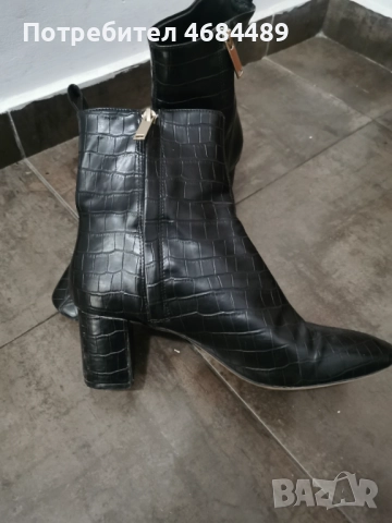 Боти, снимка 2 - Дамски боти - 52811544