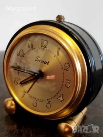 Стар механичен будилник, настолен часовник, снимка 3 - Антикварни и старинни предмети - 51109170