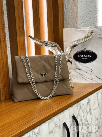 чанти prada , снимка 5 - Чанти - 51410793