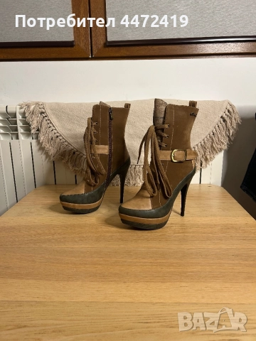 Дамски ботуши Axel