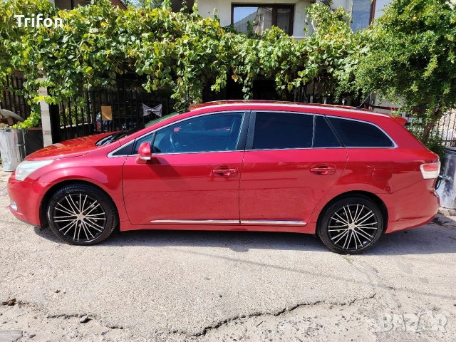 Toyota Avensis 1.8 бензин/газ, снимка 3 - Автомобили и джипове - 52957685