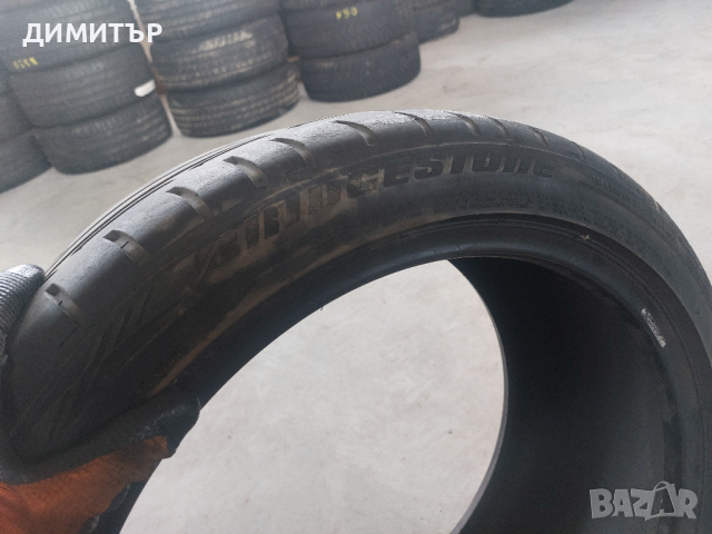 1 бр.летна гума Brigestone 245 40 18 dot0915 , снимка 3 - Гуми и джанти - 44649187