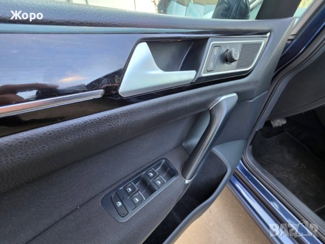 VW Golf Sportsvan 2.0 TDI 150 k DSJ Avtomat, снимка 13 - Автомобили и джипове - 53849134