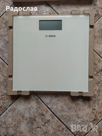 кантар за телесна маса BOSCH, снимка 7 - Електронни везни - 56259353