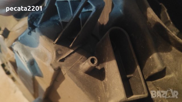 Продавам - ориинален десен рефлекторен фар за Голф 7 за ремкнт или части, снимка 5 - Части - 44350533