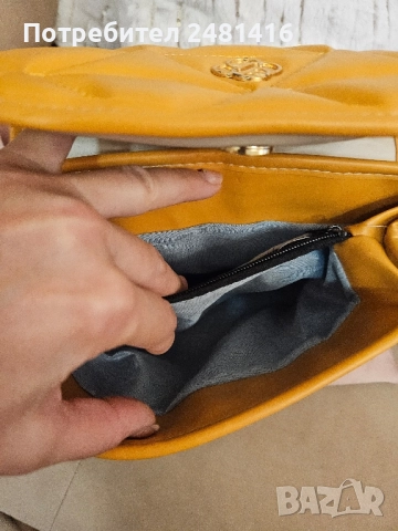 дамска чанта , снимка 4 - Чанти - 52099036
