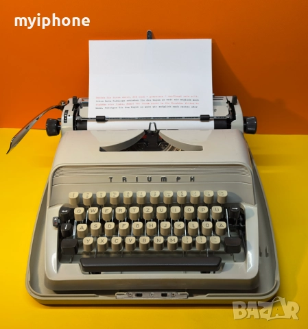 Пишеща Машина Triumph Gabriele 10 Клавиатура Qwertz Латиница Топ Състояние Обслужена 1960 година !