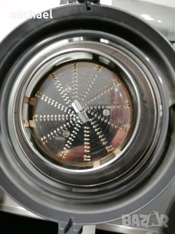 Сокоизстисквачка Philips Viva Collection HR1855/80, 700 W, снимка 5 - Сокоизстисквачки и цитрус преси - 43763749