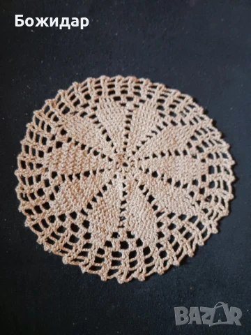 Ръчно Плетено Каре(терличка).На 1 кука., снимка 2 - Декорация за дома - 51348511