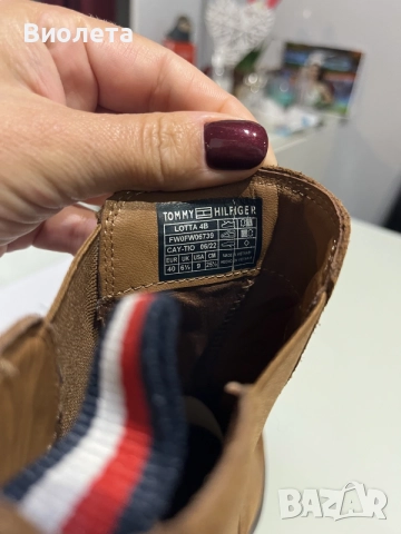 Оригинални боти Tommy Hilfiger номер 40, снимка 6 - Дамски боти - 56125950