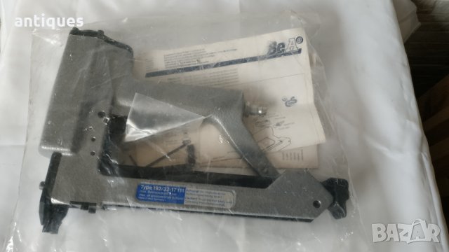 Голям професионален пневматичен такер - BeA - Made in West-Germany, снимка 10 - Други машини и части - 34840305
