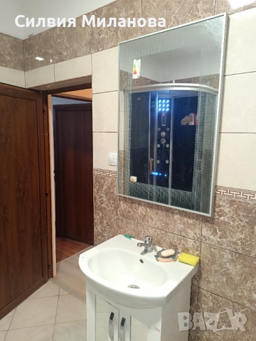 Къща в с. Крамолин, снимка 16 - Къщи - 51896013