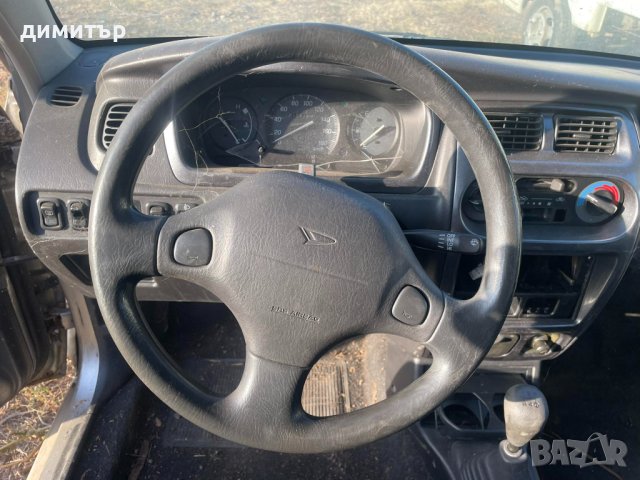 Daihatsu Sirion 1.0 на части дайхатсу сирион , снимка 4 - Автомобили и джипове - 42600639