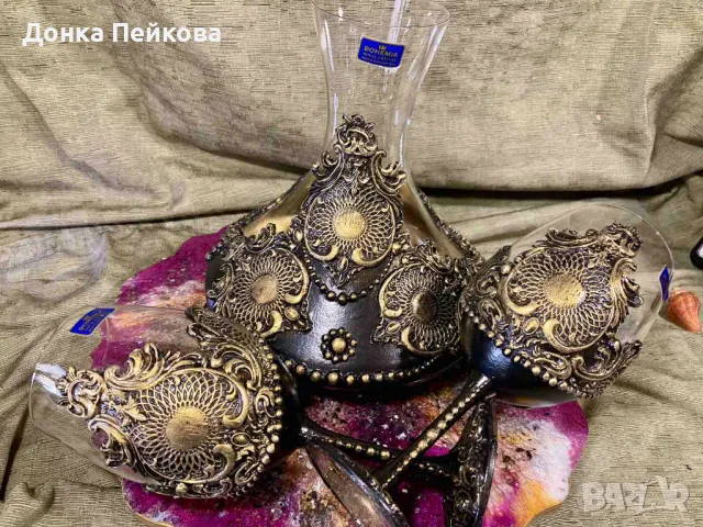 Ръчно изработен сервиз . декантер с две чаши в злато, снимка 4 - Сервизи - 49107933