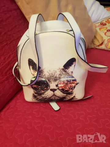 Нова раница от естествена кожа с коте