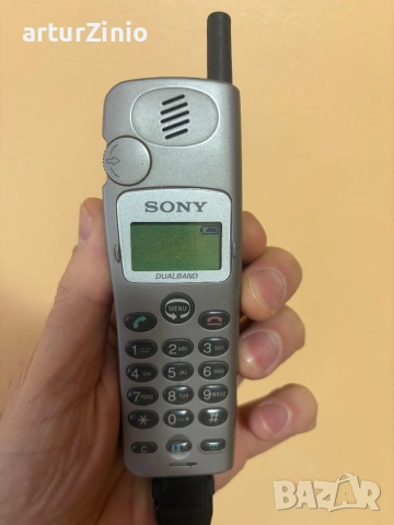 Мобилен телефон СОНИ