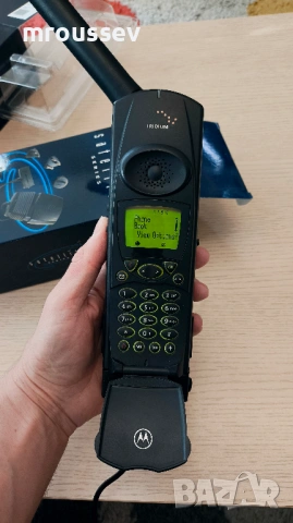 Motorola 9500 Iridium - Сателитен и GSM телефон 2в1