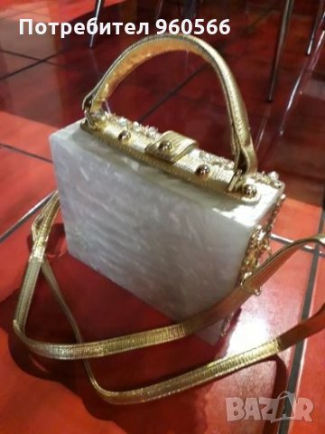 Дамска чанта, снимка 7 - Чанти - 34199485